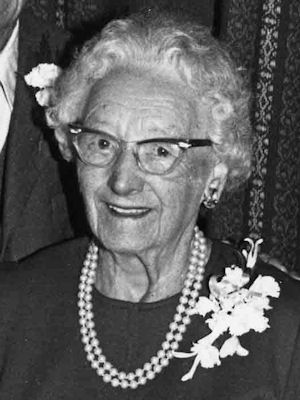 Minnie Warnes (now Hall)