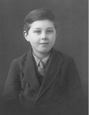 1920s: Tom Jones