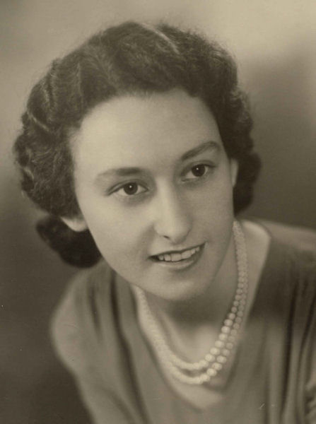 Enid Hall (now Searle) Enid Hall (now Searle)