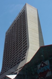 Carlton Hotel